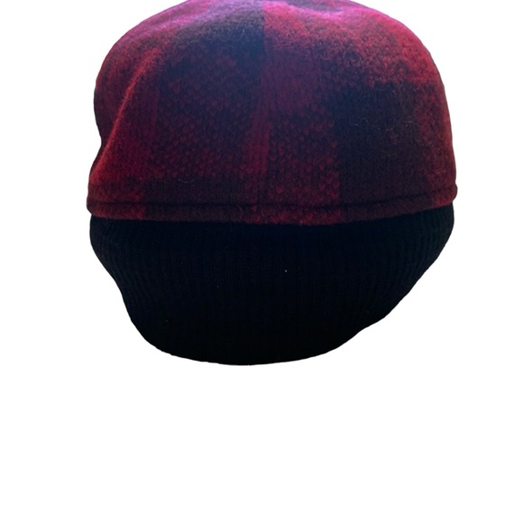 Barney's New York Black Wool Cashmere Driving Hat - Picture 4 of 11